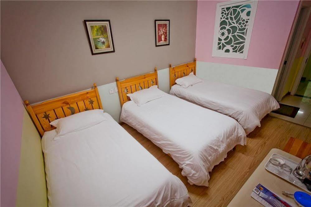 Peking Uni Youth Hostel Kültér fotó